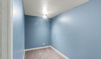 1761 S DAVIS Blvd E, Bountiful, UT 84010