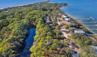 202 Harbor Cir, Alligator Point, FL 32346