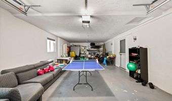 17 Basswood Ct, Albrightsville, PA 18210