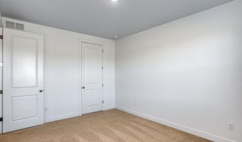 1908 Chaffee Crest Dr, Berthoud, CO 80513