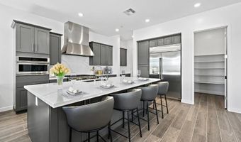 125 CHAPMAN BEND Ave, Henderson, NV 89015