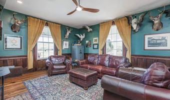 18254 Providence Rd, Abingdon, VA 24210