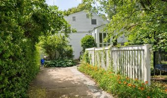 4929 JAMESTOWN Rd, Bethesda, MD 20816