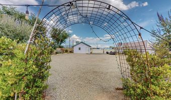 3915 4th St NW, Albuquerque, NM 87107