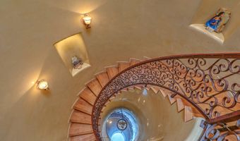 1015 C De Baca Ln, Bernalillo, NM 87004