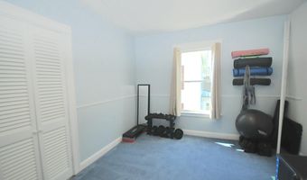 124 Palm St, Bangor, ME 04401