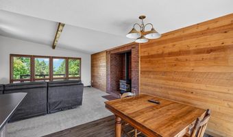 516 Skyline Dr, Cascade, ID 83611