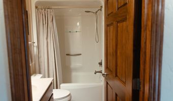 W6548 ETHAN Drive, Appleton, WI 54915