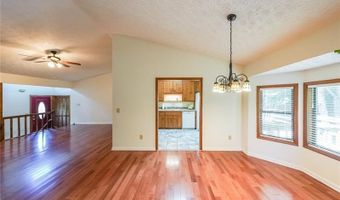 1046 SUMMER Hl, Acworth, GA 30102