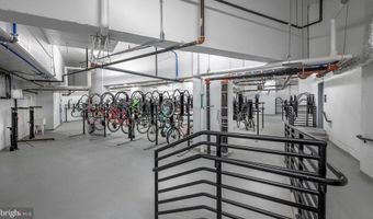 4710 ELM St 0B-W-1101, Bethesda, MD 20814