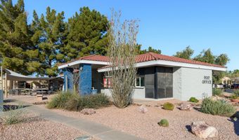 6097 S PINEHURST Dr, Chandler, AZ 85249