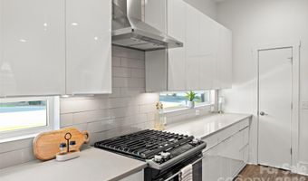 1704 Pegram St, Charlotte, NC 28205