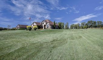 W3552 EQUESTRIAN Trail, Appleton, WI 54913