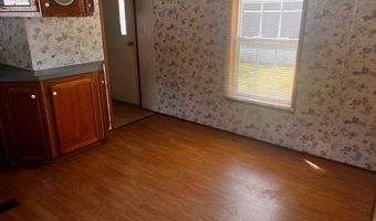 13 Park Ln, Arundel, ME 04046