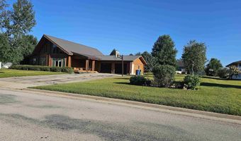 332 Allan St, Allison, IA 50602
