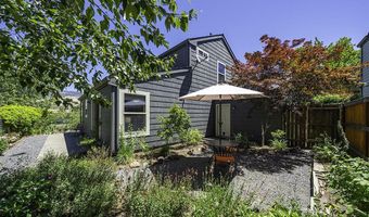 45 Brooks Ln, Ashland, OR 97520