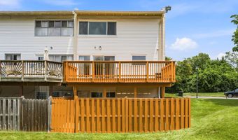 5013 AMERICANA Dr, Annandale, VA 22003