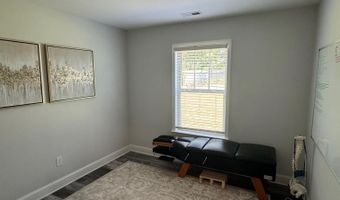 711 Burbrook Ln, Boiling Springs, SC 29316