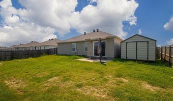 2096 River Birch Trl, Bauxite, AR 72011