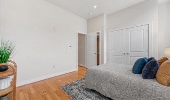66 FRANKLIN St #418, Annapolis, MD 21401
