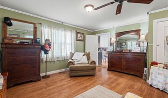 902 F St, Barling, AR 72923