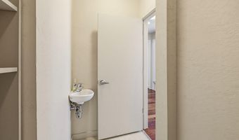 120 E Main St, Ashland, OR 97520