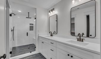 1116 Bluestem Cir, Baldwin City, KS 66006
