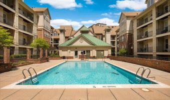 2330 14TH St N 407, Arlington, VA 22201
