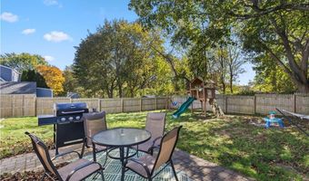 59 Merritt Rd, East Providence, RI 02915