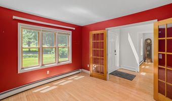 72 Morrill Dr, Burlington, VT 05408