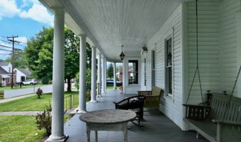 192 Clay St, Alderson, WV 24910