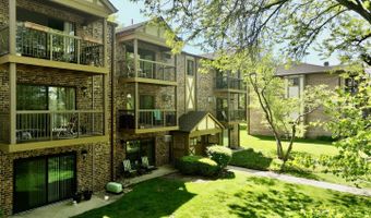 811 S Dwyer Ave E, Arlington Heights, IL 60005