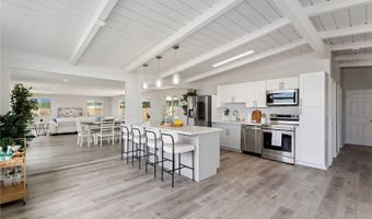 2012 Komo Mai Dr, Pearl City, HI 96782