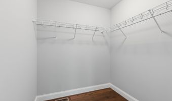 10 Wilson Way, Brentwood, NH 03833