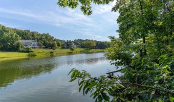 4413 Arrowhead Ridge Ln, Augusta, MO 63332