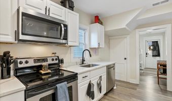 8118 MAPLEVILLE Rd, Boonsboro, MD 21713