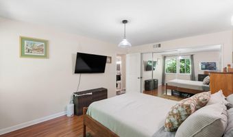 7541 SPRING LAKE Dr B-2, Bethesda, MD 20817