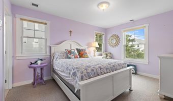 511 Engleside Ave, Beach Haven, NJ 08008
