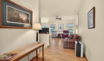 1201 10th Avenue Pl SE, Altoona, IA 50009