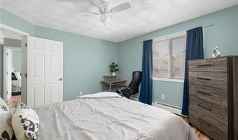 67 Meadowrue Trl, Narragansett, RI 02874