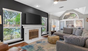 14616 Brookwood Ln, Addison, TX 75001