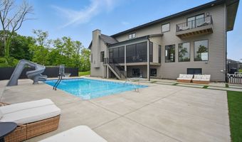 1004 NW Hugg Dr, Polk City, IA 50226