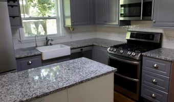 25076 W Edgar Ave, Antioch, IL 60002