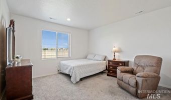 1511 White Fish Lake St, Caldwell, ID 83607