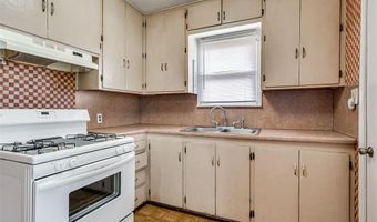 6823 N NW 50th St, Bethany, OK 73008