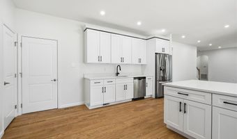 5 Adrift Ave, Barnegat, NJ 08005
