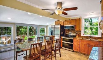 46 Channing Rd, Narragansett, RI 02882