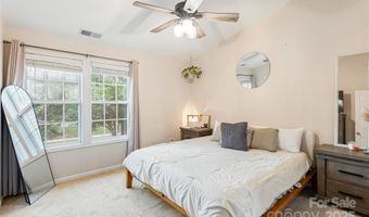157 Ross Moore Ave, Charlotte, NC 28205