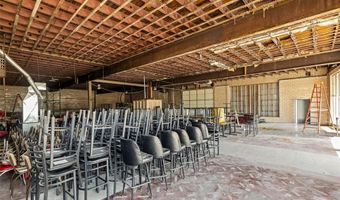 1300 E Broadway, Alton, IL 62002