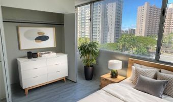 1121 Ala Napunani St 501, Honolulu, HI 96818